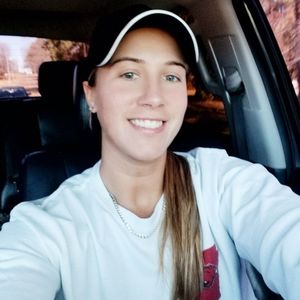 Meet your Posher, Elaine